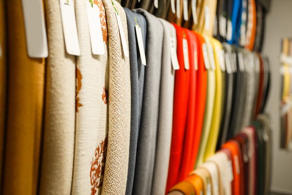 Tissus créatifs en gros : inspirez vos projets avec qualité